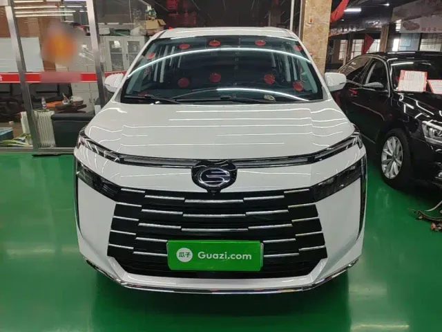 GAC Trumpchi E8 — Фото автомобиля 2