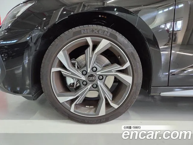 Audi A3 — Фото автомобиля 5