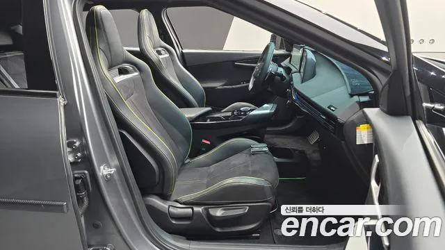 Kia EV6 — Фото автомобиля 16
