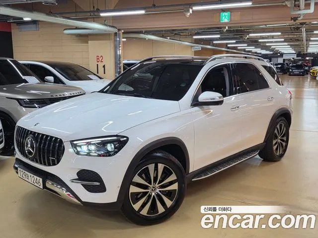 Mercedes-Benz GLE-Class — Фото автомобиля 19