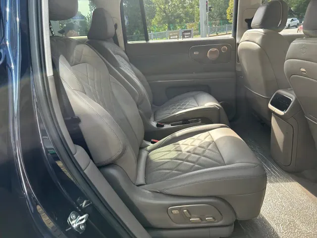 IM Motors LS9 — Фото автомобиля 7