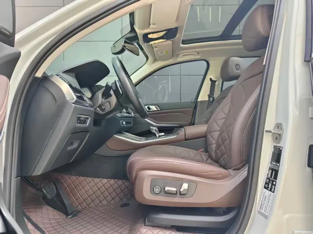 BMW X5 — Фото автомобиля 6