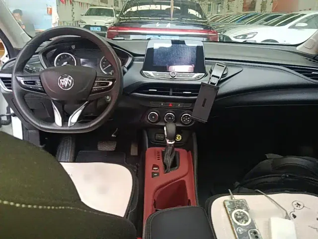 Buick Verano — Фото автомобиля 9