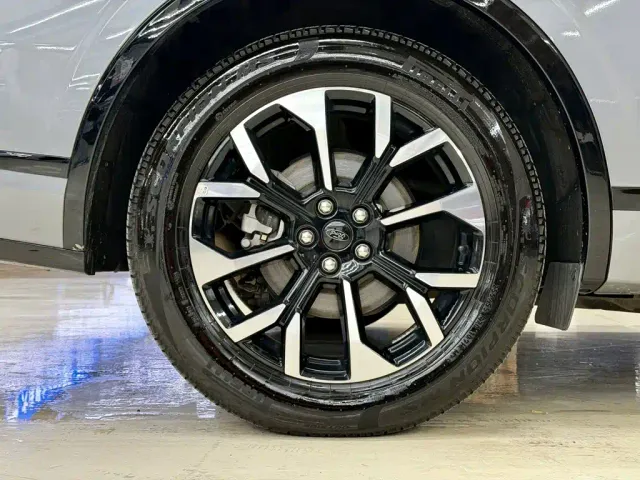 Ford Edge — Фото автомобиля 9