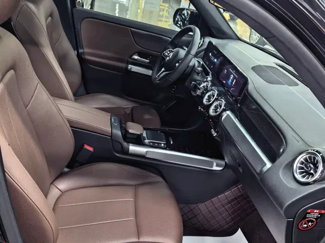 Mercedes-Benz GLB-Class — Фото автомобиля 6