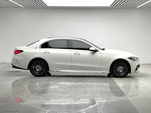 Mercedes-Benz C-Class — Фото автомобиля 8