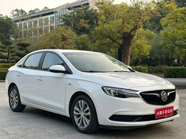 Buick Excelle — Фото автомобиля 2