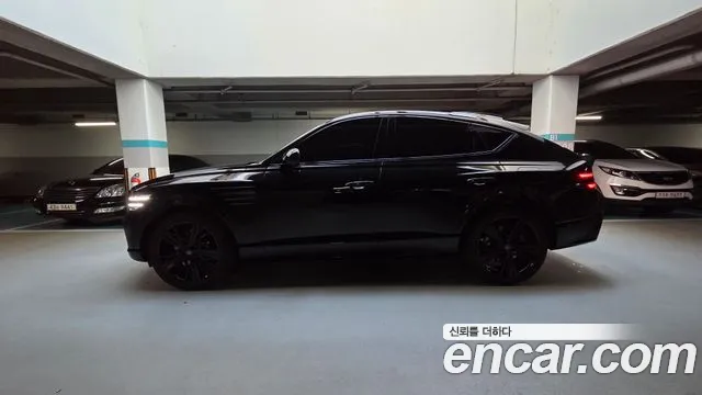 Genesis GV80 Coupe — Фото автомобиля 3