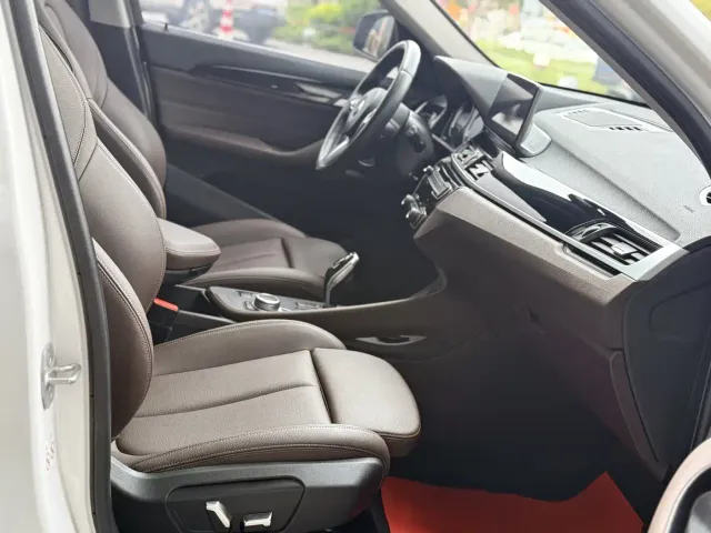 BMW X1 — Фото автомобиля 18