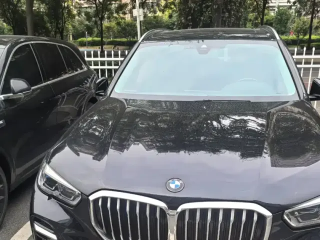 BMW X5 — Фото автомобиля 4