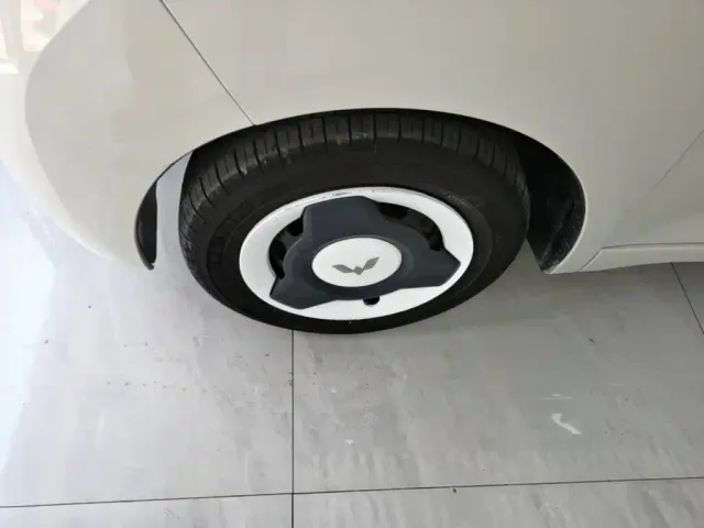 Wuling Hongguang Mini EV — Фото автомобиля 22