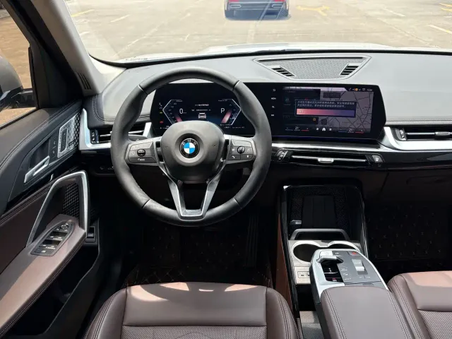 BMW X1 — Фото автомобиля 7