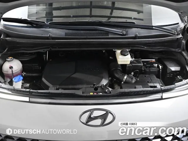 Hyundai Staria Staria 4WD Lounge 9 мест — Фото автомобиля 6