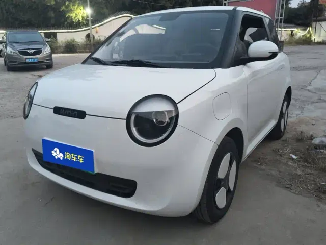 Фотография автомобиля — Changan Lumin