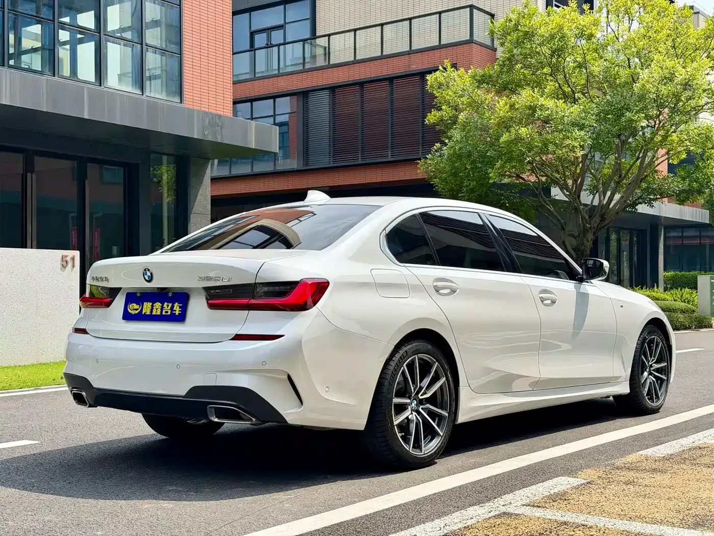 BMW BMW 3 Series 2022 325Li M Sport Package — Фото автомобиля 21