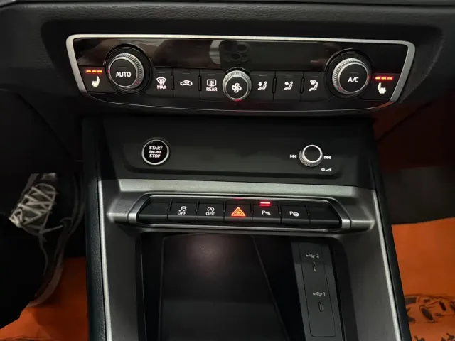 Audi Q3 — Фото автомобиля 12