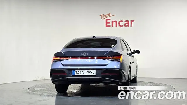 Hyundai AVANTE Новый Avante (CN7) — Фото автомобиля 4