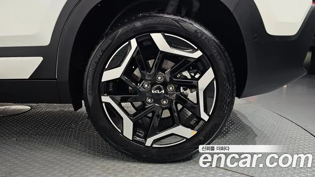 Kia Seltos New — Фото автомобиля 6