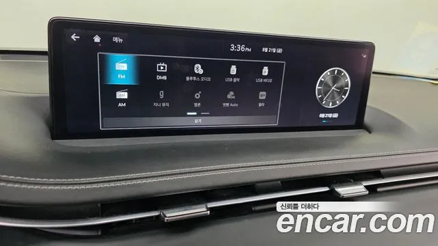 Genesis GV70 2.5T Бензин AWD — Фото автомобиля 15