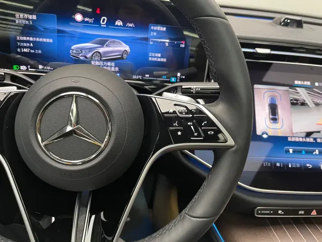 Mercedes-Benz E-Class — Фото автомобиля 19