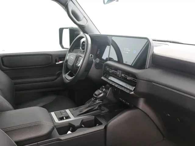 Toyota Prado — Фото автомобиля 8