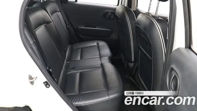 Hyundai Casper — Фото автомобиля 13