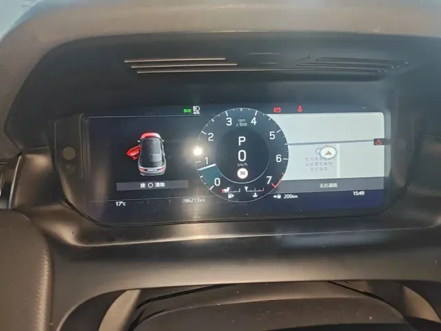 Land Rover Discovery Sport — Фото автомобиля 11