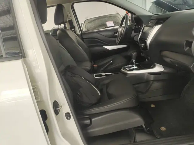 Nissan Terra — Фото автомобиля 24