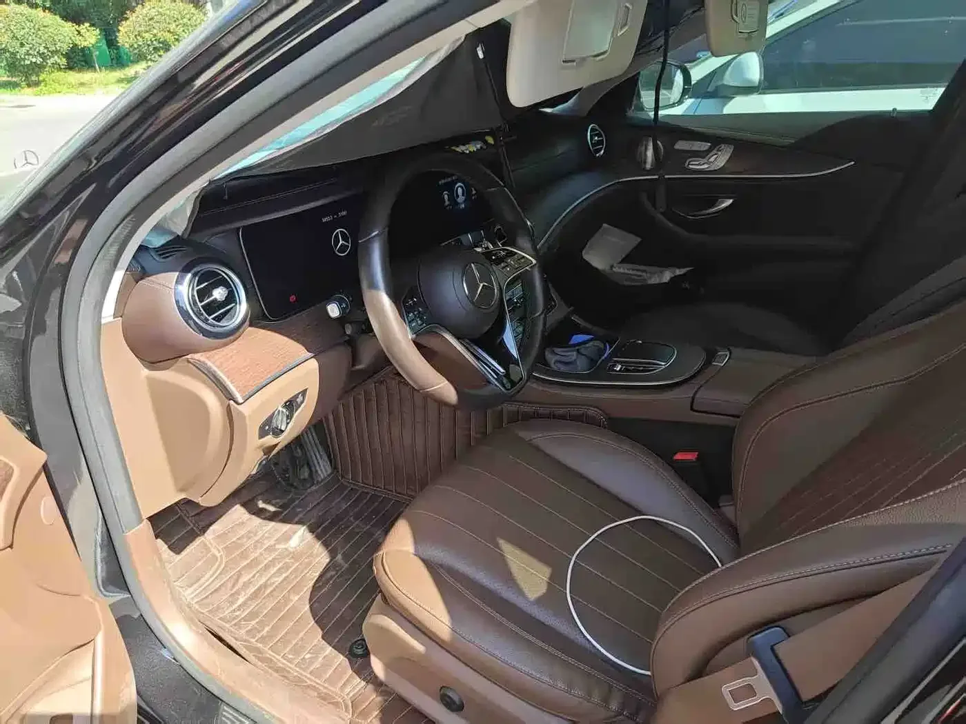 Mercedes-Benz Mercedes-Benz E-Class 2022 E 300 L Luxury — Фото автомобиля 5