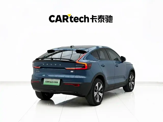 Volvo C40 — Фото автомобиля 21