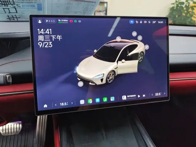 Xiaomi SU7 — Фото автомобиля 13