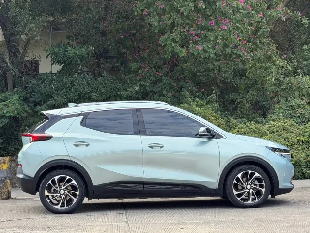 Buick Velite 7 — Фото автомобиля 6
