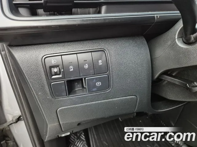 Hyundai Staria Staria Карго 3 места — Фото автомобиля 16