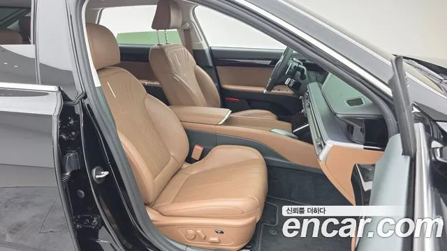 Hyundai Grandeur GN7 — Фото автомобиля 11