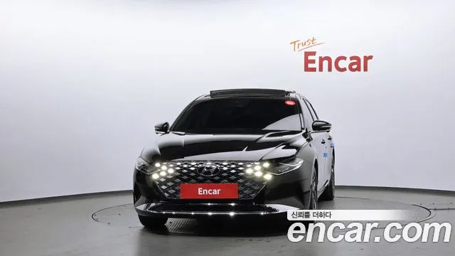 Hyundai Grandeur (New) Hybrid — Фото автомобиля 3
