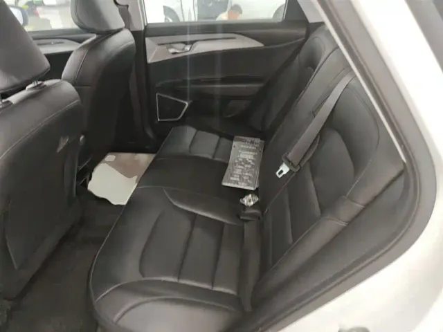 Geely Geometry A — Фото автомобиля 12