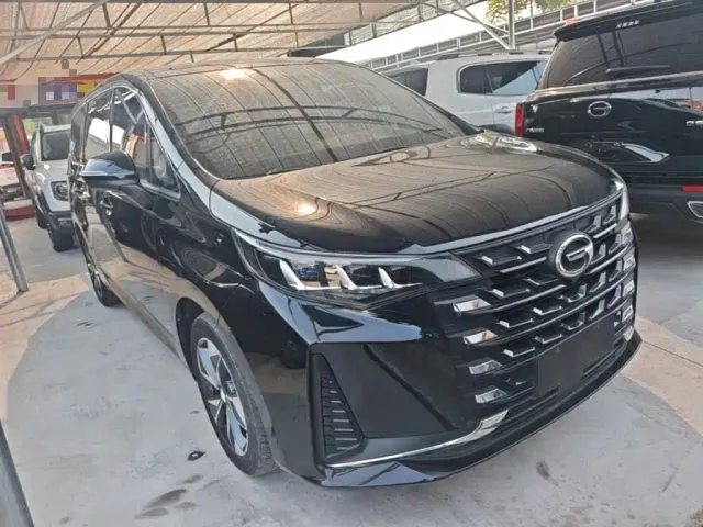 GAC Trumpchi M6 — Фото автомобиля 3