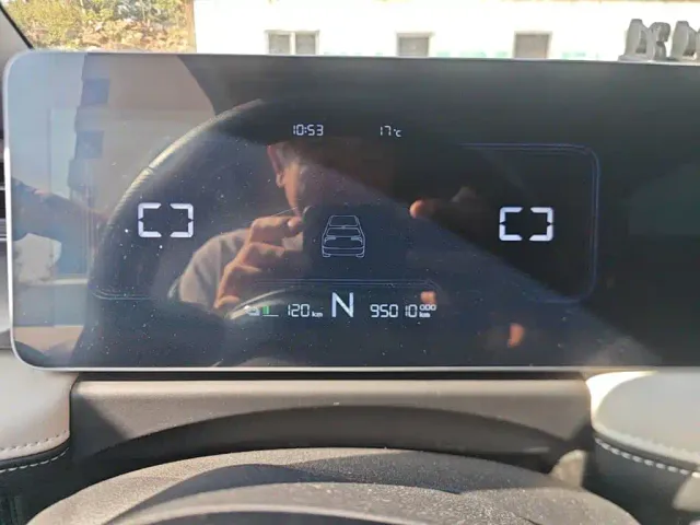 Geely Geometry E Firefly — Фото автомобиля 11