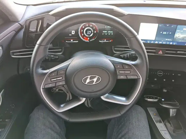 Hyundai Elantra — Фото автомобиля 10