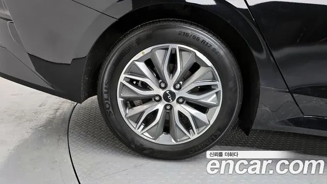 Kia K5 Prestige — Фото автомобиля 5