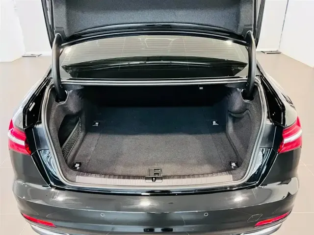 Audi A6L — Фото автомобиля 6