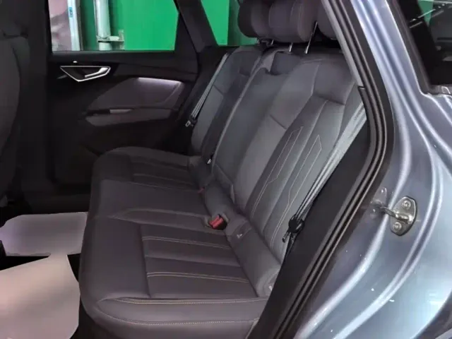 Audi Q4 e-tron — Фото автомобиля 16