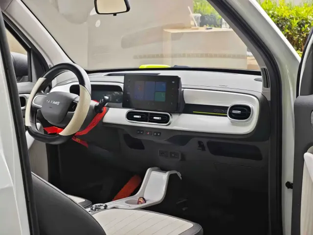 Geely Panda — Фото автомобиля 9