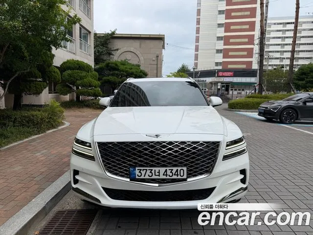 Genesis GV80 2.5T Бензин AWD — Фото автомобиля 3