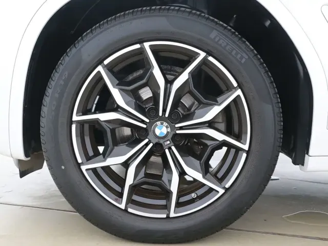 BMW X3 — Фото автомобиля 5