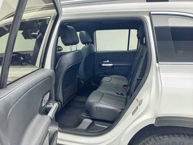 Mercedes-Benz GLB-Class — Фото автомобиля 15