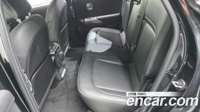 Genesis GV60 — Фото автомобиля 25