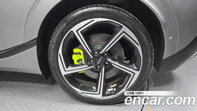 Kia EV6 — Фото автомобиля 20