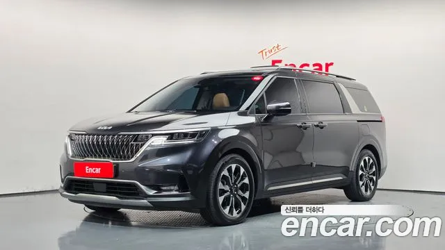 Фотография автомобиля — Kia Carnival 4th Gen