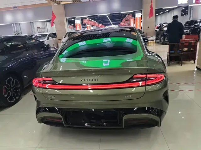 Xiaomi SU7 — Фото автомобиля 5